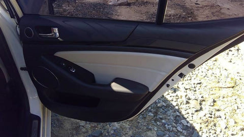 CADENZA   2014 Door Trim Panel Rear 3434820