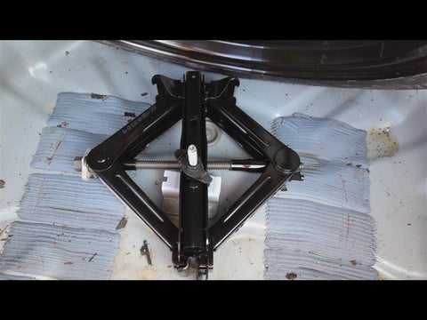 FUSION    2019 Jack 468846 AND TOOLS!0