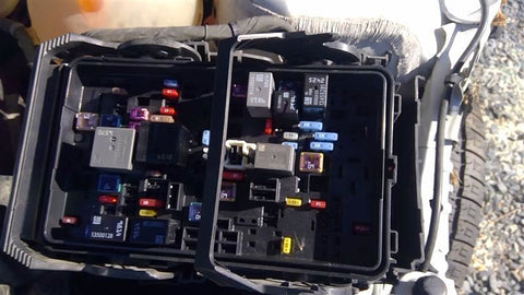 Fuse Box Engine ID 84181106 Fits 18-19 MALIBU 4614880