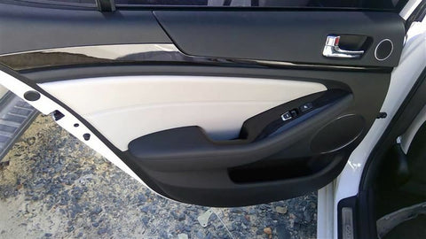 CADENZA   2014 Door Trim Panel Rear 3434840