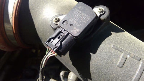 Air Flow Meter Sedan 1.8L Fits 09-18 COROLLA 3527030