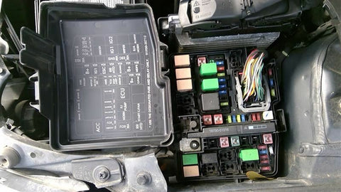 Fuse Box Engine Compartment VIN C 8th Digit Fits 1114 SONATA 3480860