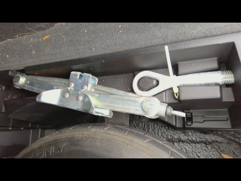 EX37      2013 Jack 474785 AND TOOLS!0