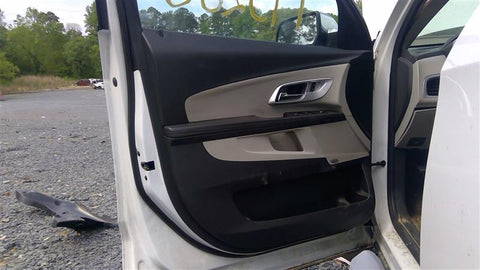 EQUINOX   2017 Front Door Trim Panel 4657330