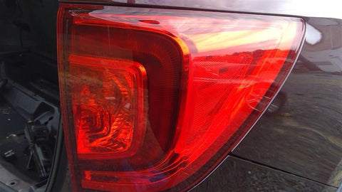 Passenger Right Tail Light Quarter Mounted Fits 16-18 PILOT 461134