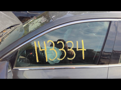 Driver Left Front Door Glass Fits 19 G70 4712400