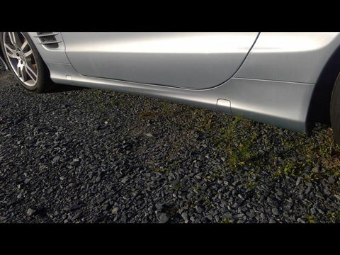 SL550     2008 Rocker Panel Moulding 3333900