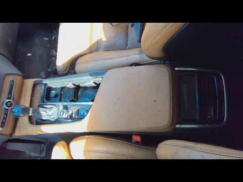 Console Front Floor Without Hybrid Fits 16-19 VOLVO XC90 4709370