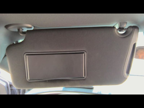 Driver Sun Visor Illuminated With Garage Door Opener Fits 1520 300 4696460