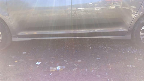 SIENNA    2019 Rocker Panel Moulding 4629410