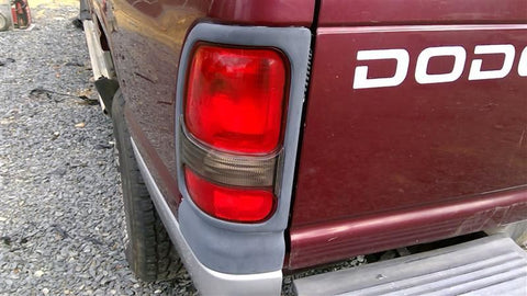 Driver Tail Light Pickup Fits 9402 DODGE 2500 PICKUP 3591720