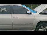 Passenger Right Front Door Fits 1520 SUBURBAN 1500 4771700