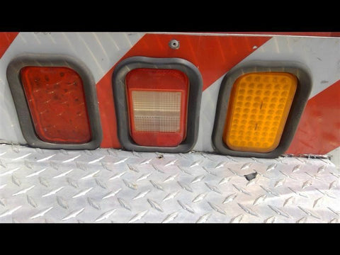 E350SD    2008 Tail Lamp 3093380