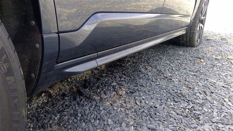 XC90      2018 Rocker Panel Moulding 4576170