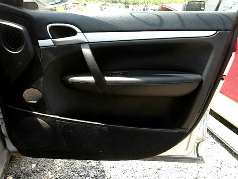 CAYENNE   2009 Door Trim Panel, Front 2543720
