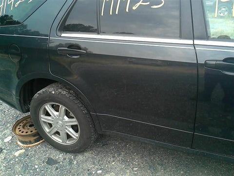 04 05 06 CADILLAC SRX R. DR ASSM REAR SIDE 2159860