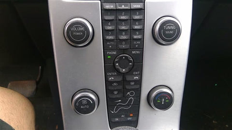 Audio Equipment Radio Control Panel Fits 11-13 VOLVO 30 SERIES 4632950