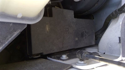 Fuse Box Engine Fits 1516 FORD F250SD PICKUP 4673120