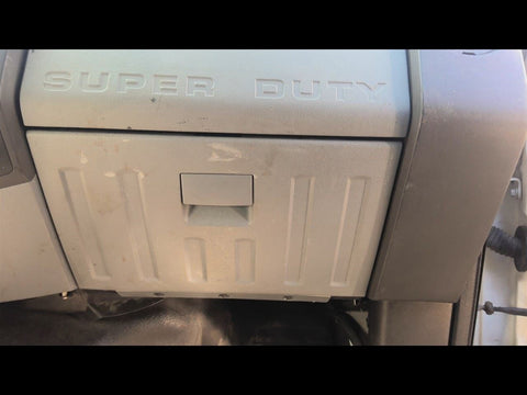 F250SD    2015 Glove Box 4732520