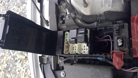 Fuse Box Engine Fits 1719 XE 4642170