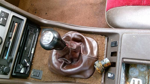 944       1984 Transmission Shift 3611910