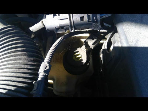 Brake Master Cylinder Fits 0716 EOS 3367000