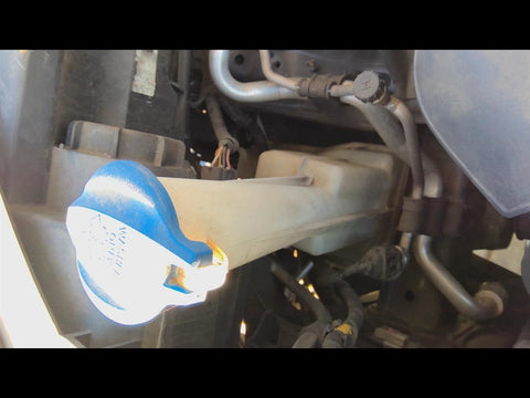 Wash Reservoir Without Fluid Level Sensor Fits 1416 SPORTAGE 4706710