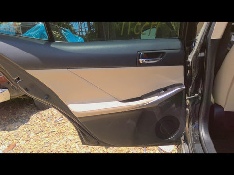 IS200T    2016 Door Trim Panel Rear 4745530