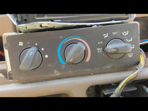 Temperature Control Front Dash Main Control Manual Fits 00-05 EXCURSION 4704360