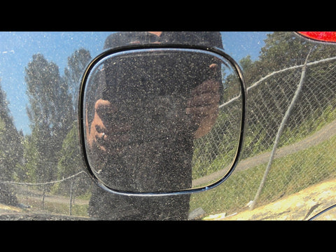 XT5       2017 Fuel Filler Door 4749410