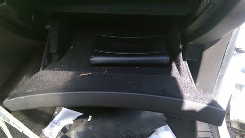 SRX       2015 Glove Box 3552490