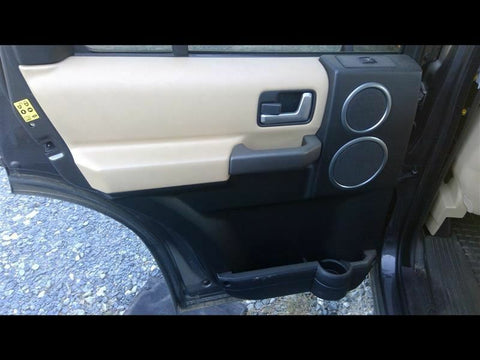 LR3       2006 Door Trim Panel, Rear 2937850