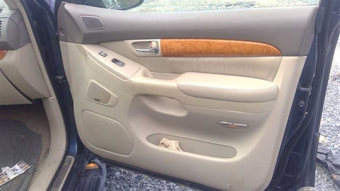 GX470     2003 Front Door Trim Panel 3571070