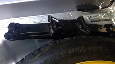 GS450H    2010 Jack 339085 AND TOOLS!0