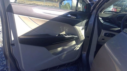 MKC       2019 Front Door Trim Panel 3578190