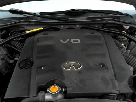 Q45       2002 Engine Cover 2275590