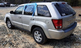 Console Front Floor Fits 05-10 GRAND CHEROKEE 3494853