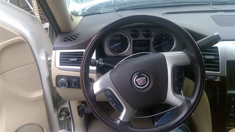 ESCALADE  2010 Steering Wheel 467808bag not included