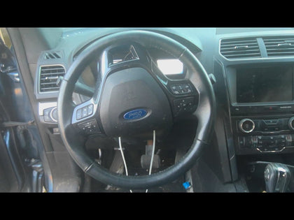EXPLORER  2018 Steering Wheel 471647bag not included0