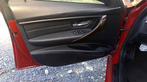 328I      2014 Front Door Trim Panel 460000