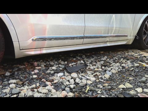 XC90      2016 Rocker Panel Moulding 470945