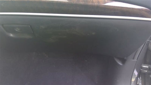 QX60      2017 Glove Box 463032
