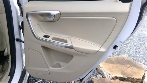 XC60      2015 Door Trim Panel Rear 458882