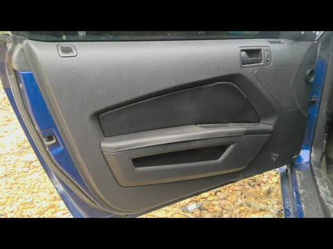 MUSTANG   2014 Front Door Trim Panel 4728110