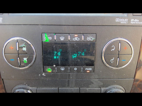 Temperature Control CJ2 Opt C49 Fits 1214 SIERRA 2500 PICKUP 4723340