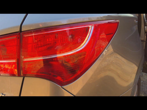 Passenger Tail Light SWB Sport Incandescent Bulb Fits 1316 SANTA FE 4725640