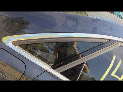 Passenger Right Quarter Glass Without Laminated Fits 1118 AUDI A8 4722950