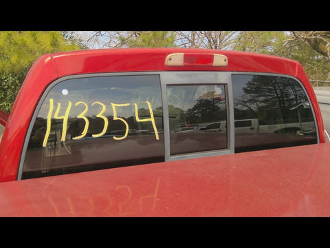 Back Glass Sliding Fits 0511 DAKOTA 4730830