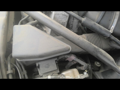 Driver Left Air Cleaner 4.4L Twin Turbo Fits 1319 BMW 650i 4717080