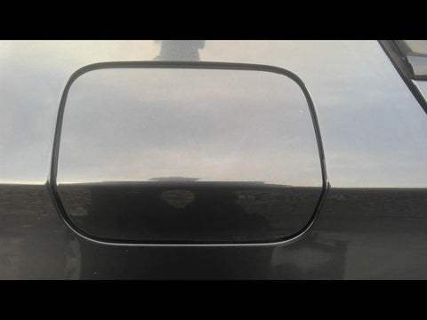 750I      2013 Fuel Filler Door 4717610